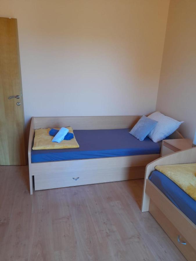 Holiday Home Anita Unesic Екстериор снимка